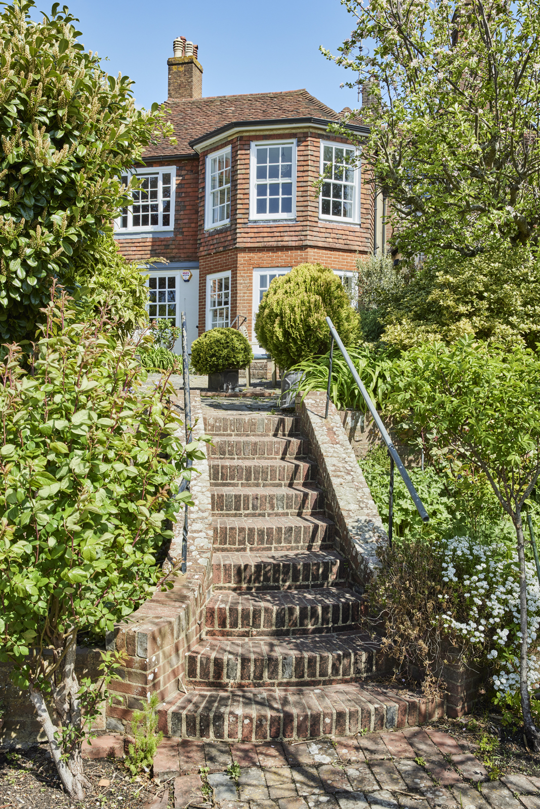 The Pink House - Image 5