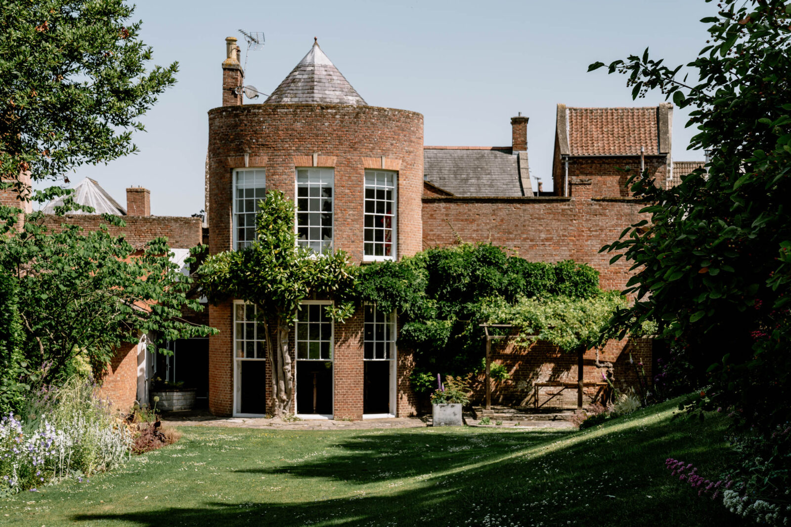 The Hill - Image 2