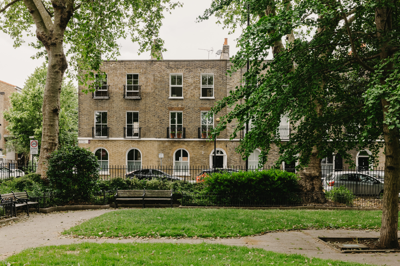 Sidney Square - Image 2