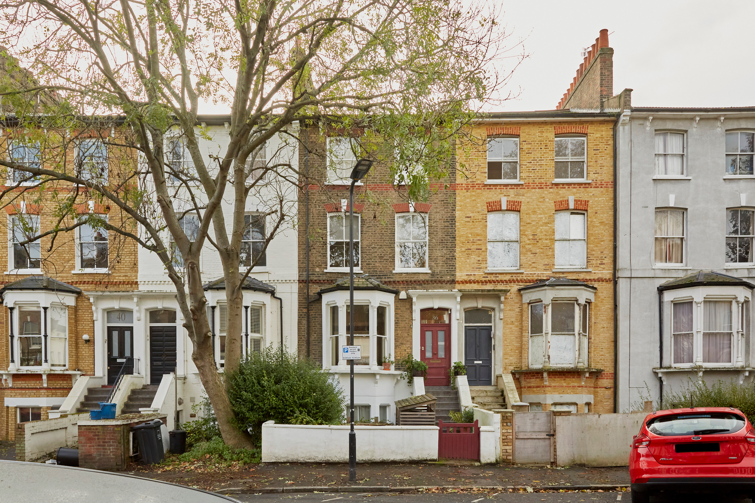 Colvestone Crescent - Image 2