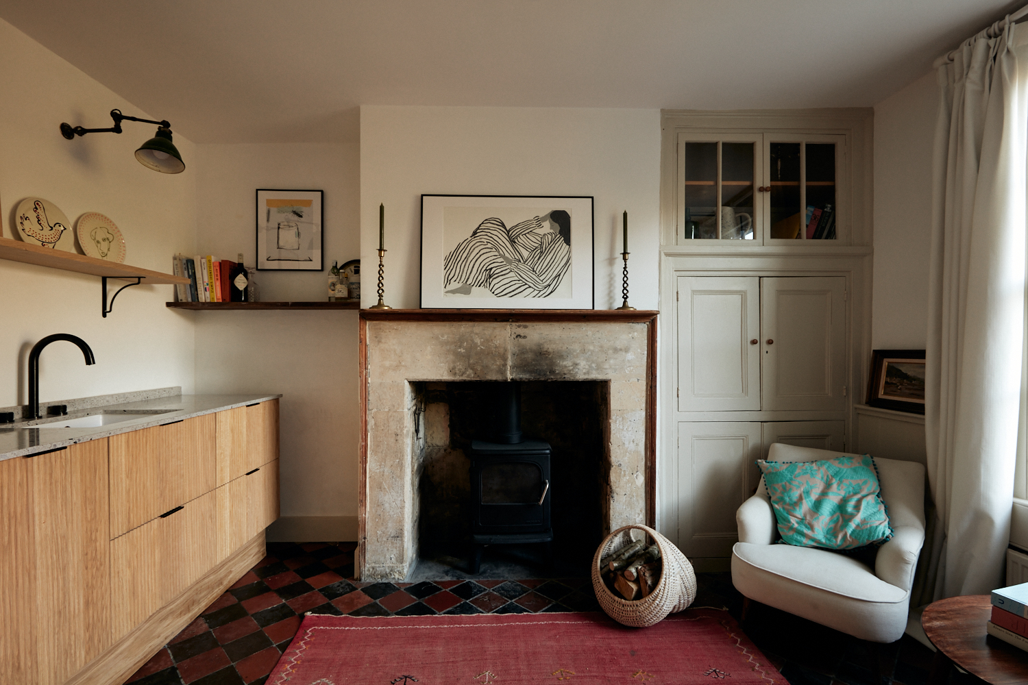Hampton Row - Image 2