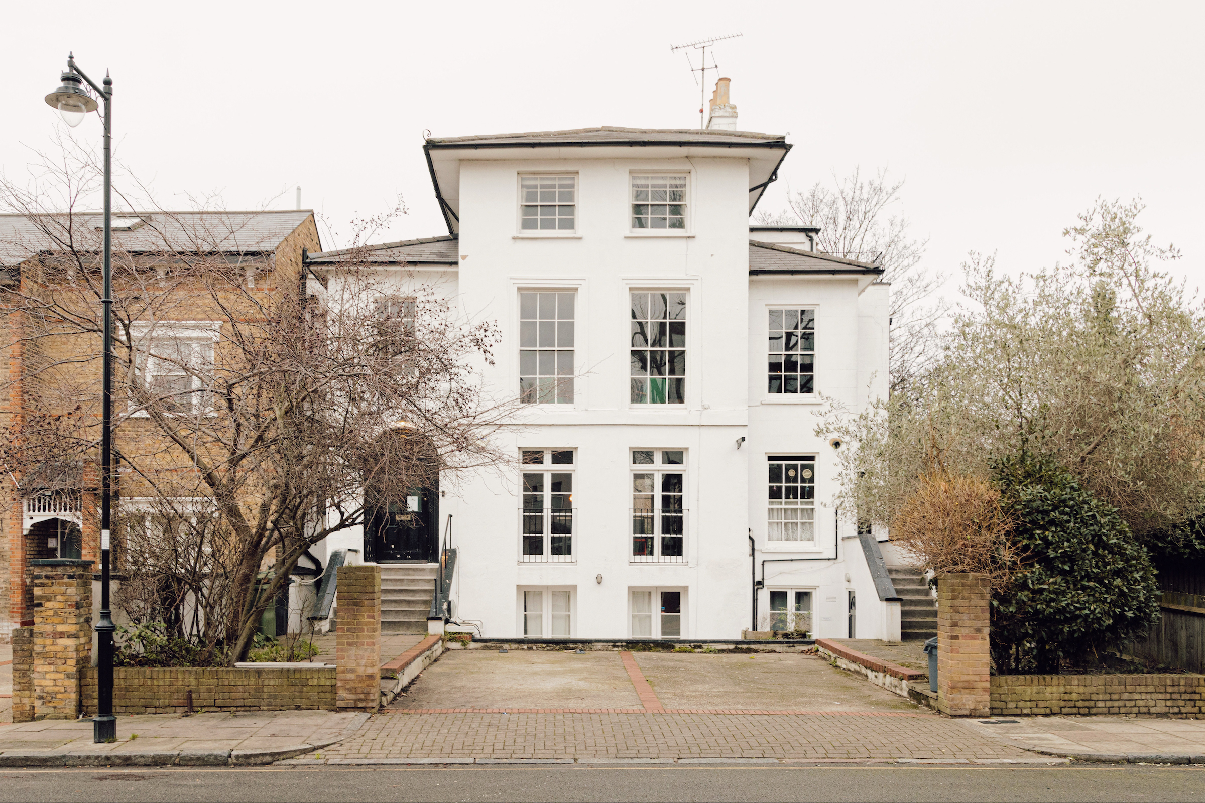 The White Lodge - Image 2
