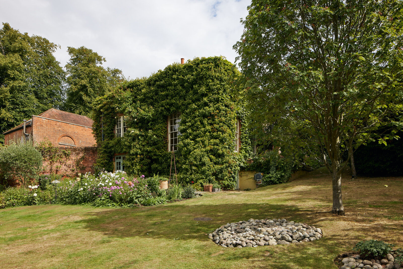 Hawkwood Lane - Image 2