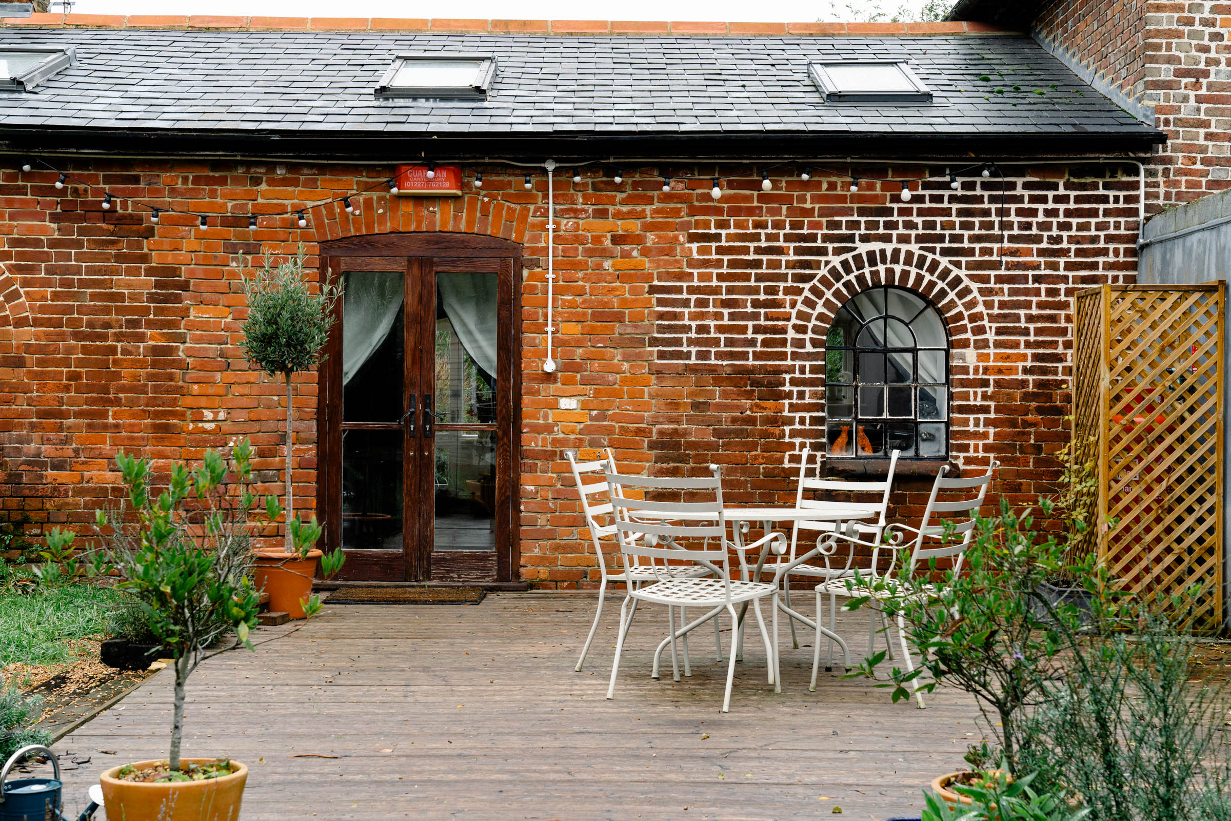 Island Road - Image 2