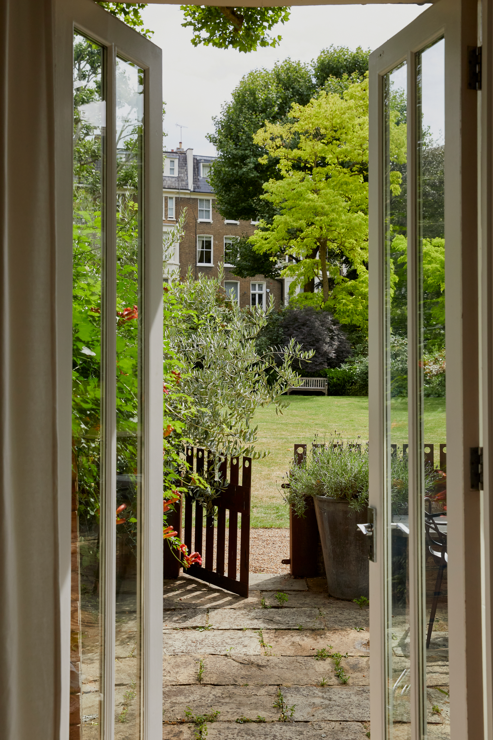 Warrington Crescent - Image 5