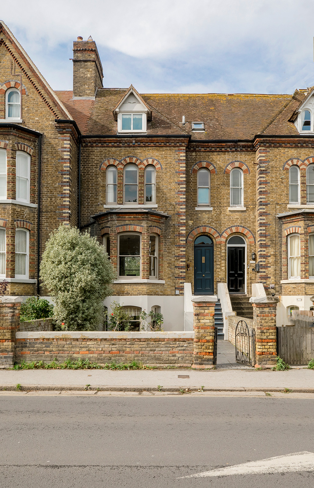 Wellesley Terrace - Image 5