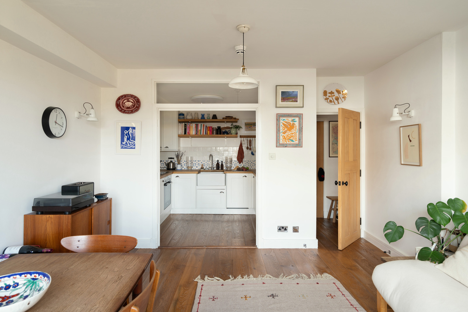 Dundee Court - Image 3
