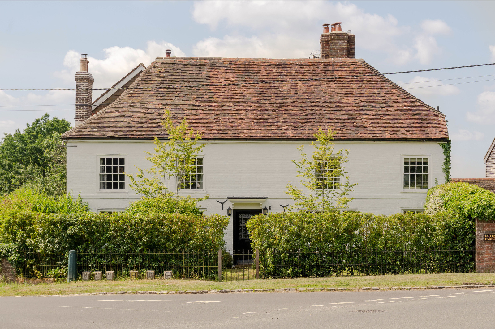 Cottenden Farmhouse - Image 2