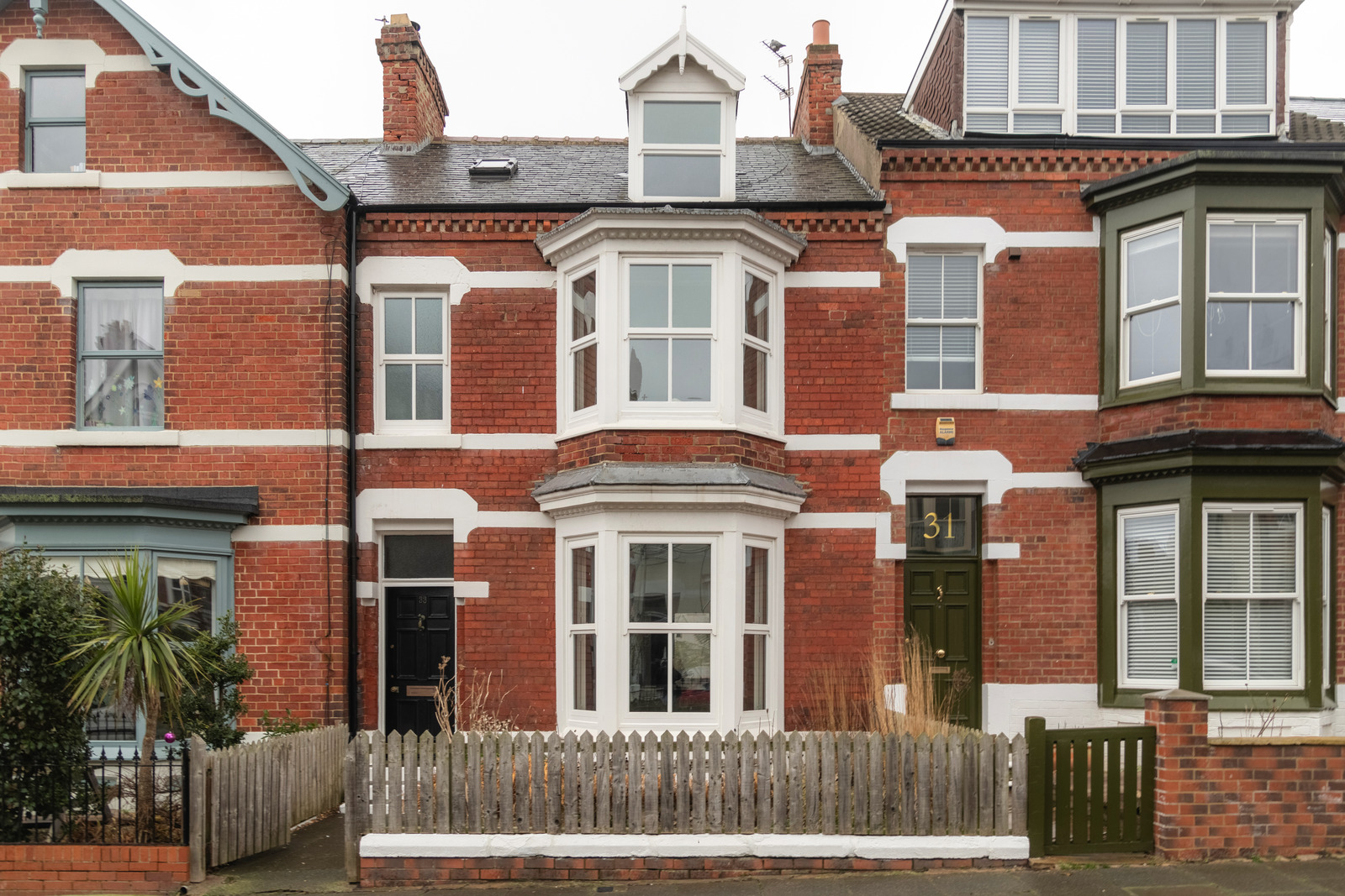 Emerald Street - Image 2