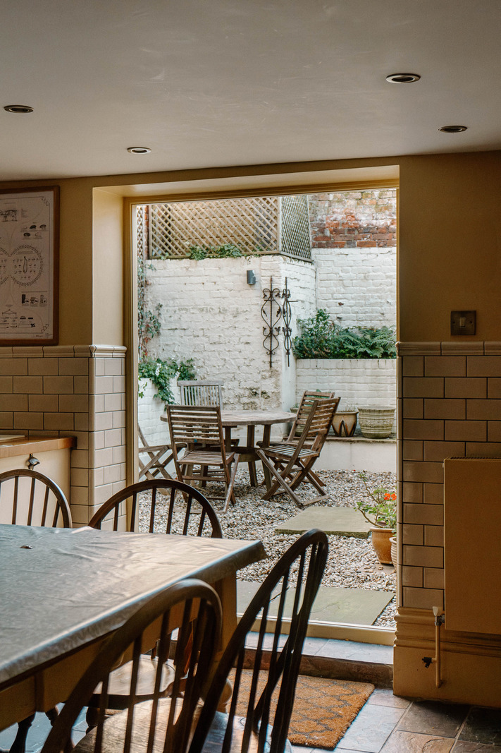 Cullen House - Image 5