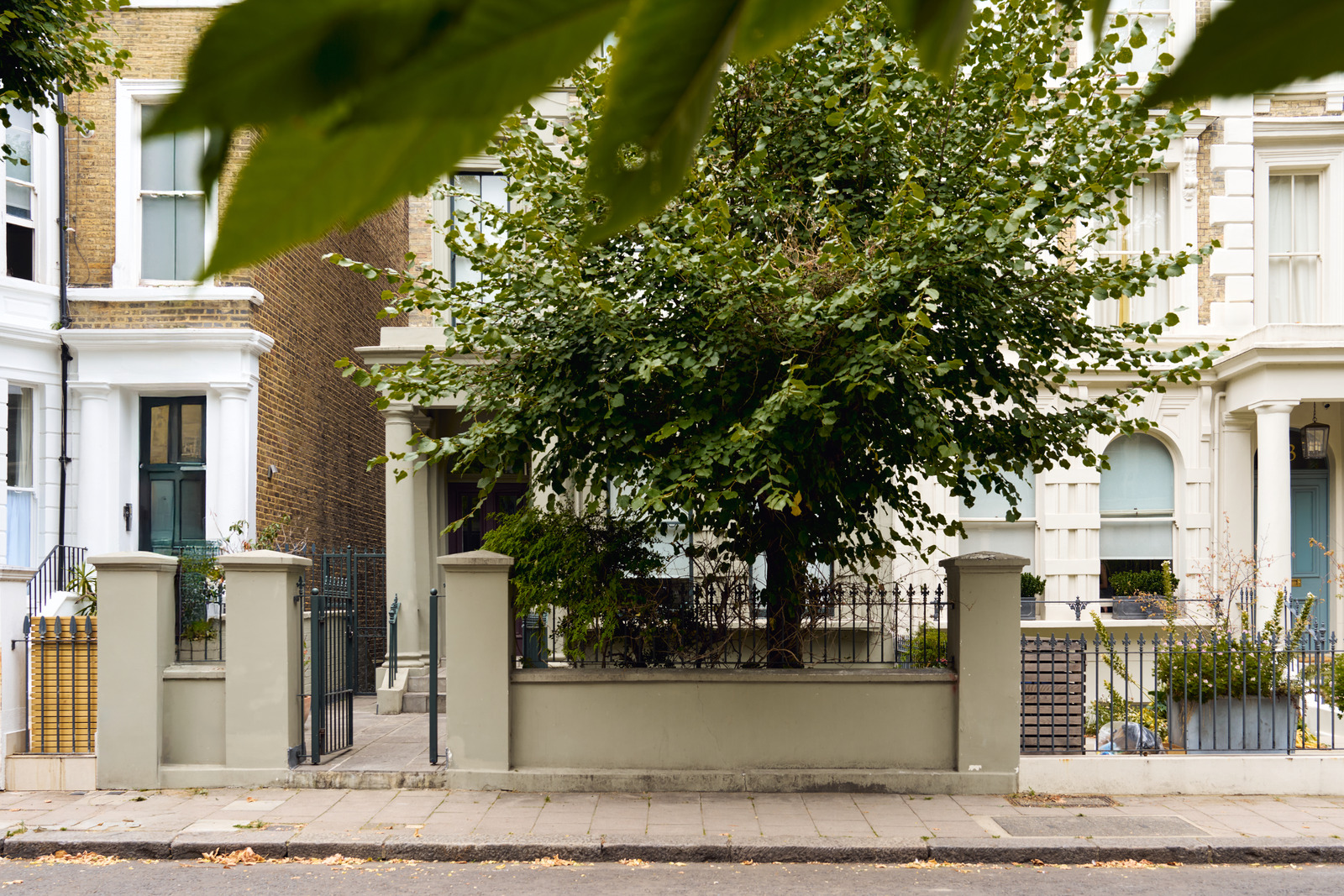 Leamington Road Villas - Image 2