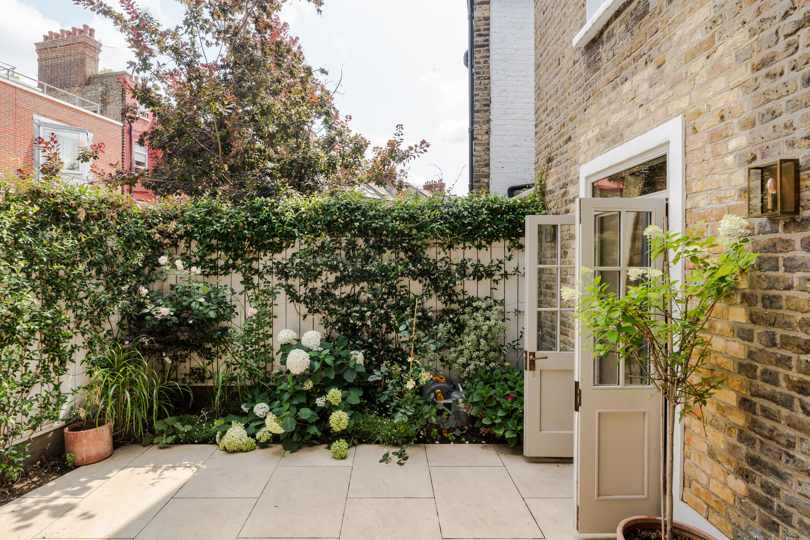 Tintagel Crescent - Image 2