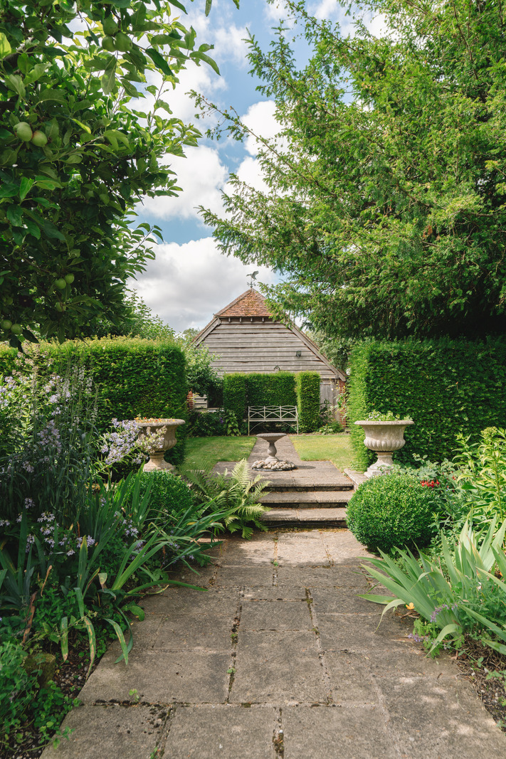 Charringtons - Image 4