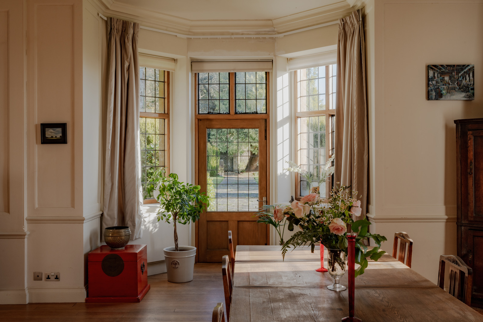 Glastonbury Apartment - Image 2