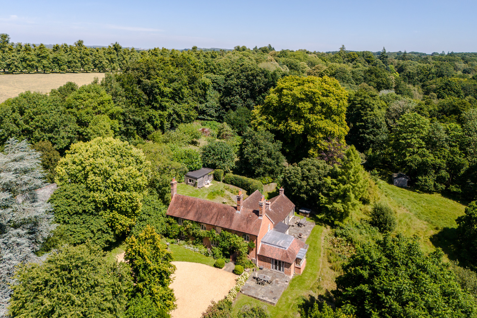 Hale Farmhouse - Image 3