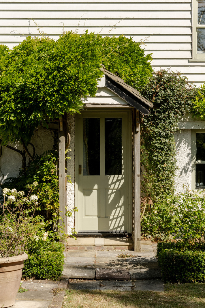 Lavington House - Image 4