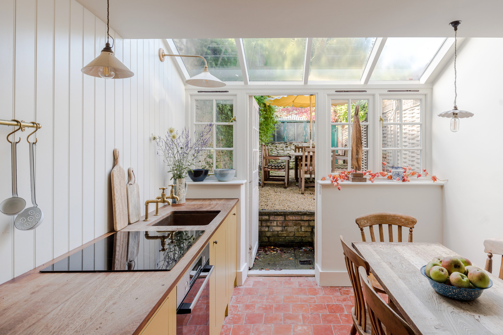 Manor Road - Image 2