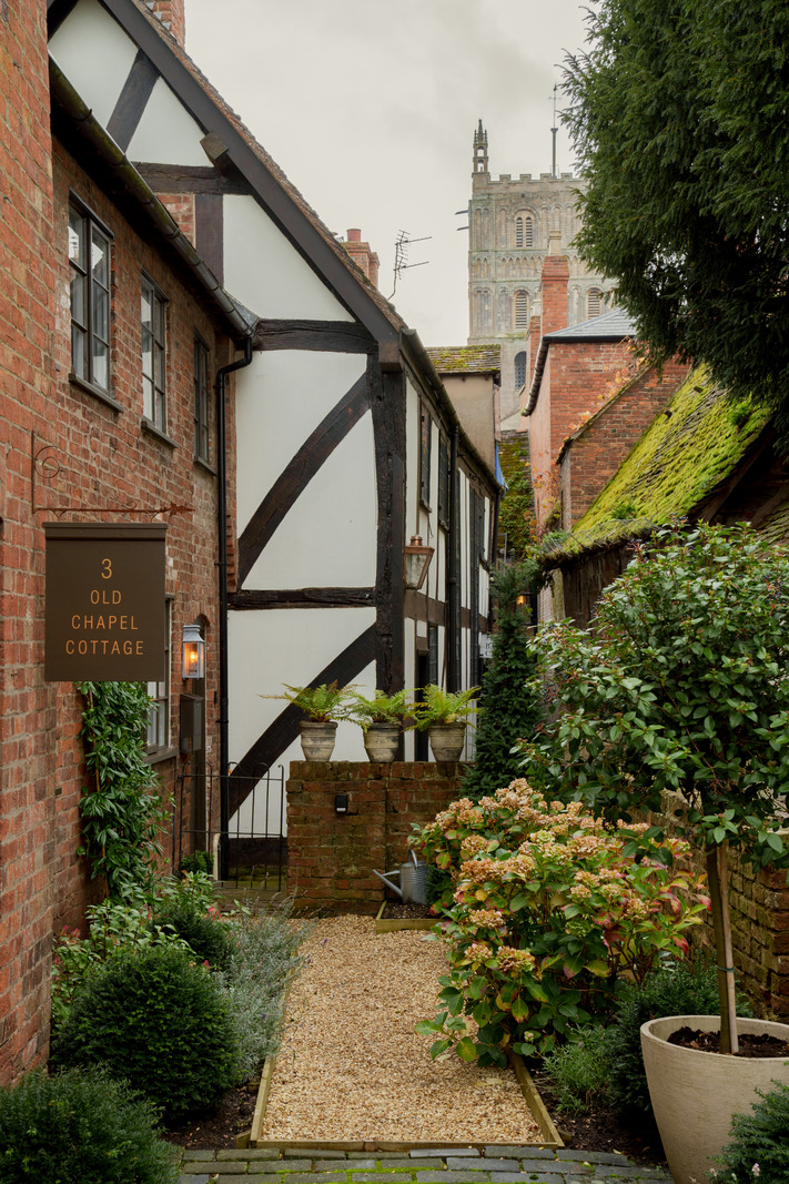 Old Baptist Chapel Court - Image 5